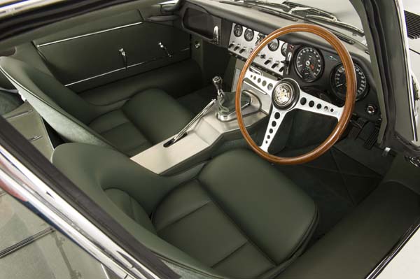 1961 Jaguar Series 1 E Type XKE 3.8 Litre Fixed Head Coupe in Sherwood Green 0008